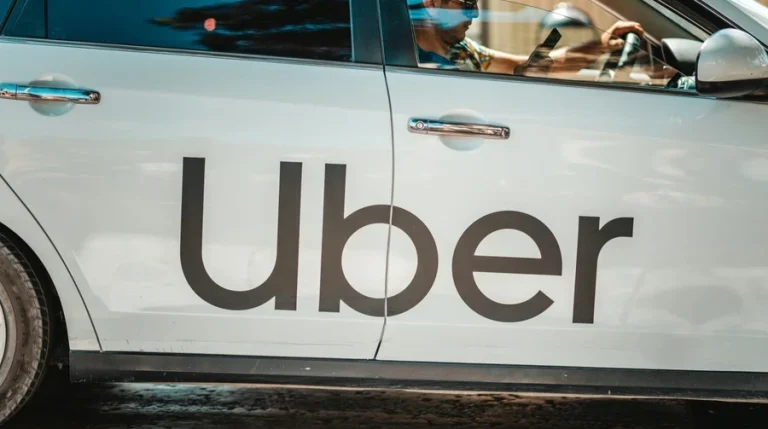 Uber отримала у Європі рекордний штраф у €825 мільйонів за автоматичну деактивацію водіїв